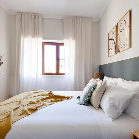 Trendy And Modern 3br Family *