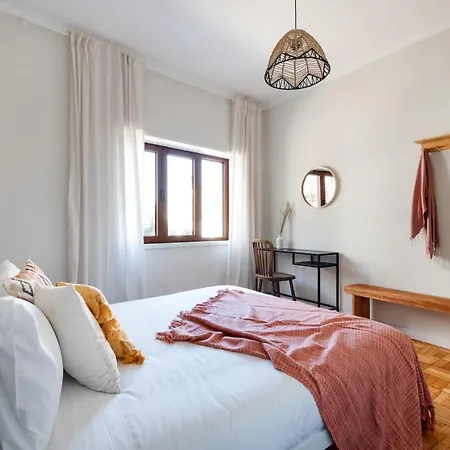Trendy And Modern 3br Family