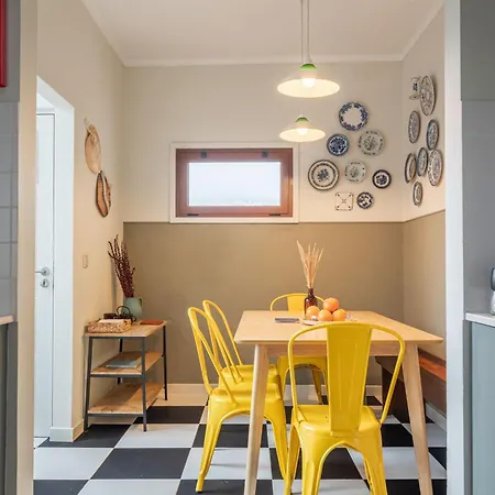 Apartment Trendy And Modern 3br Family Porto